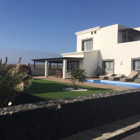 Luxury 3Bed Villa With Heated Private Pool, Full Sky And Free Wifi Playa Blanca  Esterno foto