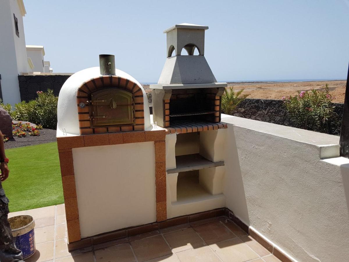 Luxury 3Bed Villa With Heated Private Pool, Full Sky And Free Wifi Playa Blanca  Esterno foto
